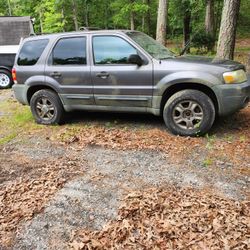 2005 Ford Escape