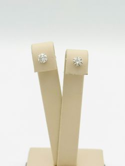 14K WHITE GOLD 0.93 GRAMS NATURAL DIAMOND STUD EARRINGS 1.30 CTW USED