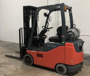 3000# Toyota LPG Propane 3 stage Forklift Lift Truck with Sideshifter Attachment