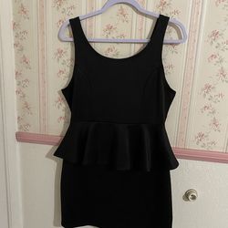 Women’s black dress (size Medium)