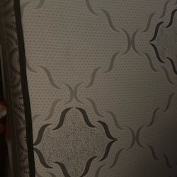 Full Box Spring + Mattress 