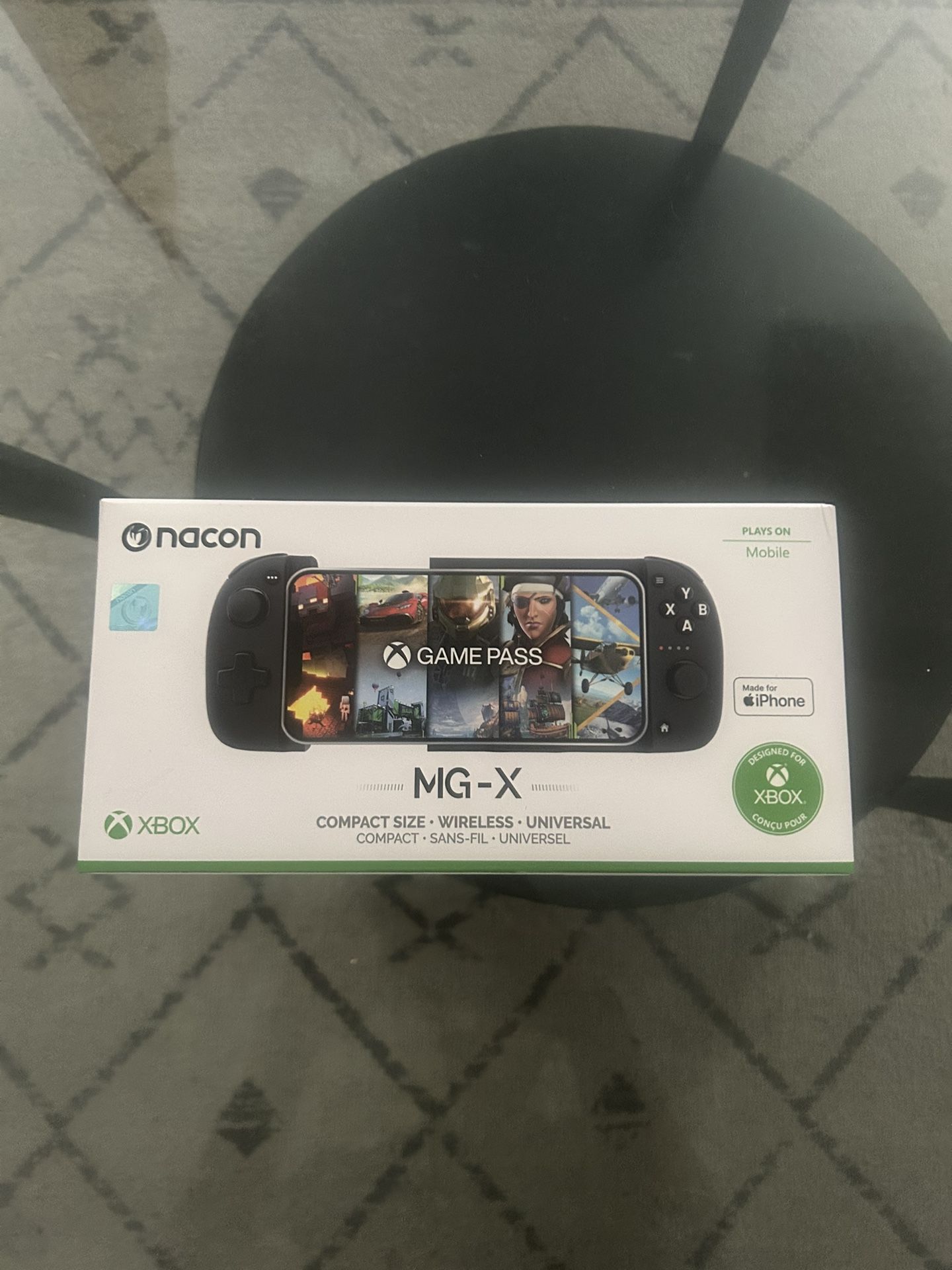 RIG Nacon MG-X for iPhone - MFi Wireless Mobile Gaming Controller
