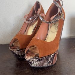 Faux Snake Skin & Tan Platform Wedge Shoes heels size 8.5