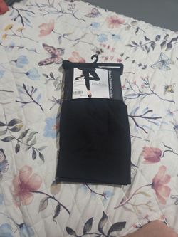 Seamless black leggings