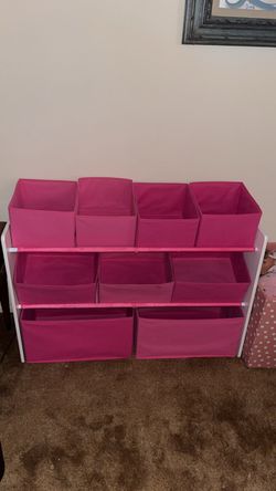 Girls pink and white toy organizer