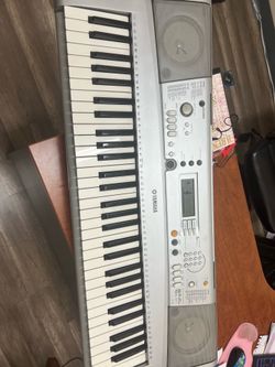 Yamaha YPT-300