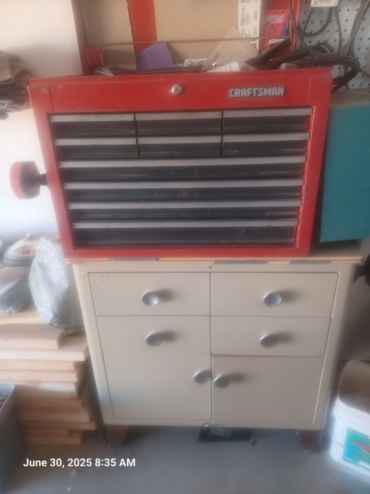 Craftsman Tool Box With Cabinet