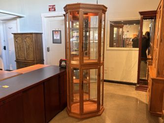 Lighted 8-Sided Mirror Back Curio Display Cabinet