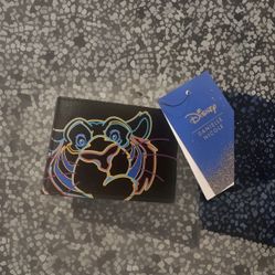Danielle Nicole Disney Aladdin Rajah Cardholder