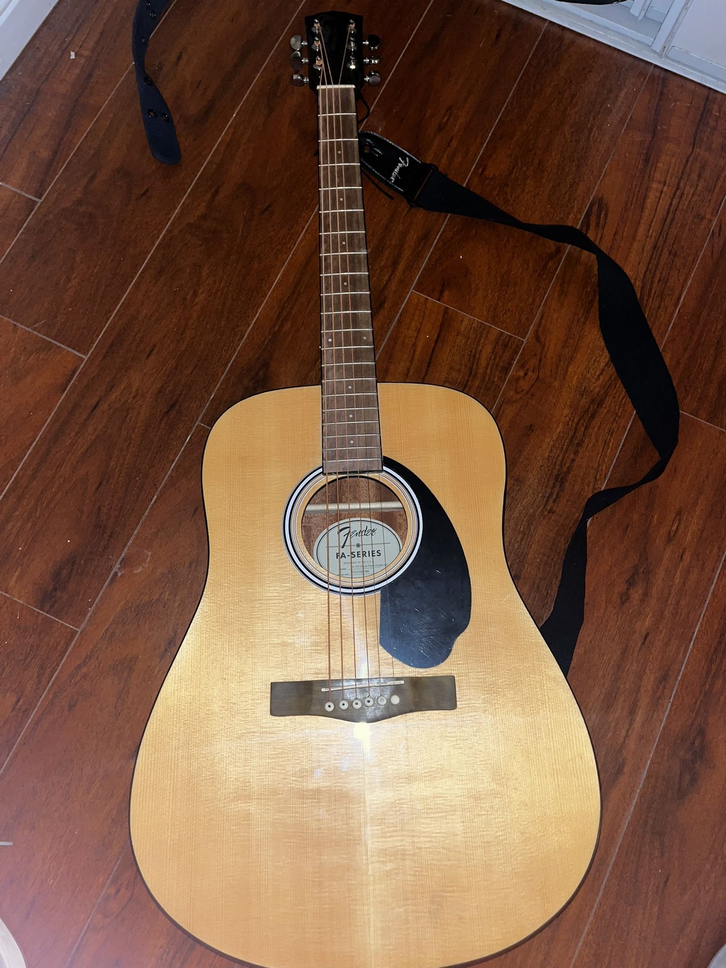 Fender Beginner Guitar Fa Series