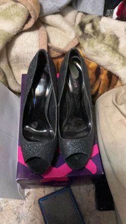 Gently Used ~ Maurice’s Size 9 Open-toe Heels