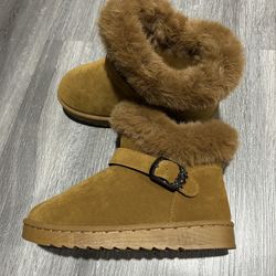 Girls Boots