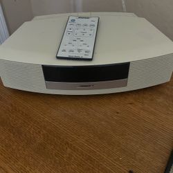 BoseRadio Alarma And Sound System 