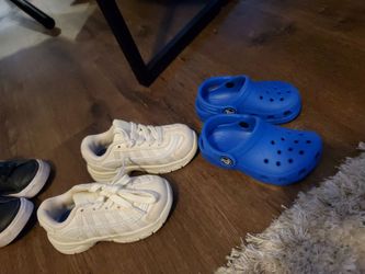 Boys shoes K-Swiss, crocks