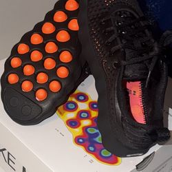 Nike Mind 002 W5.5 Black Chrome