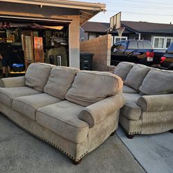 2 Piece Couch Set