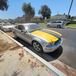 2005 Ford Mustang