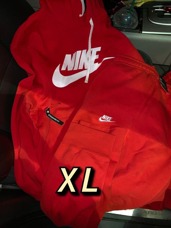 men sweat suits nike