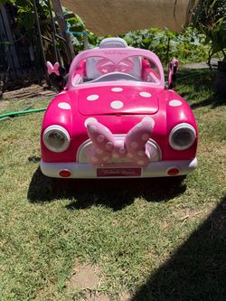 Minnie Mouse Car