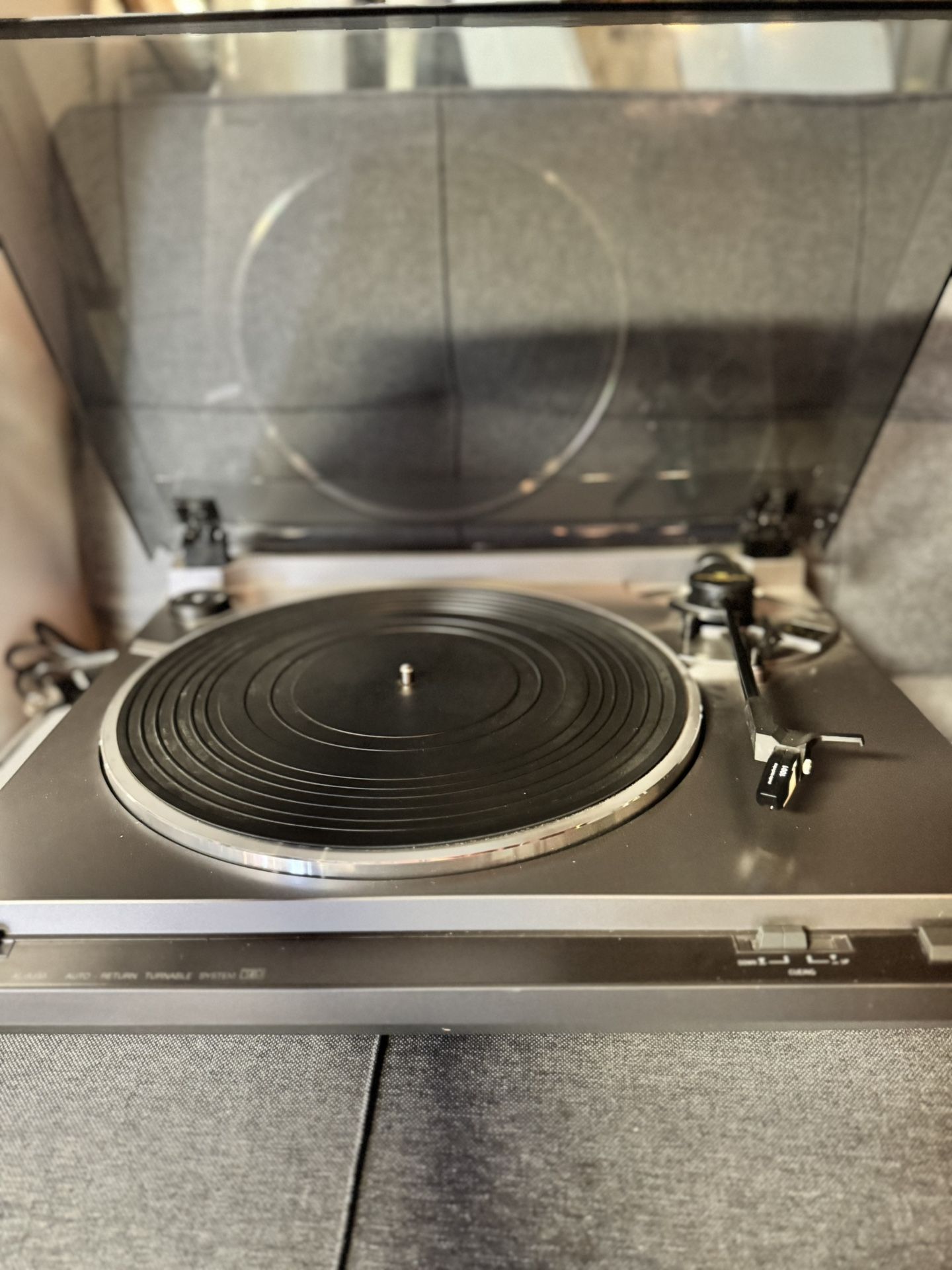 JVC Vintage Turntable !