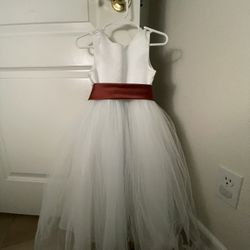 Size 2-3T White Flower Girl Dress With Ribbon Sash