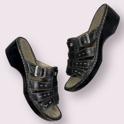 EASTLAND Vintage Y2K Black Leather Boho Floral Stitch Platform Fisherman Sandals