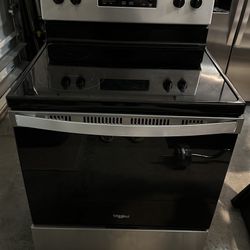 Whirlpool Electric Range For Sale!