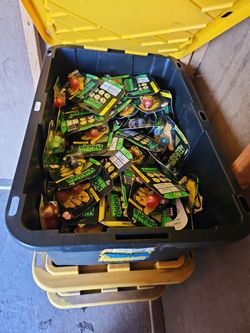 Box Of Thumb Chucks