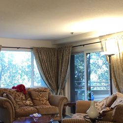 Free Old Sofa 