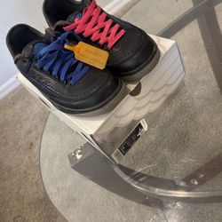 Jordan Off White 2s Size 7.5