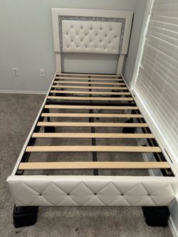 Upholstered twin bed frame