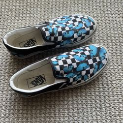 Butterfly Vans Size 8 Woman