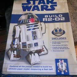 R2-D2 Paper Model 
