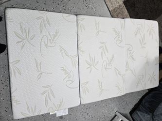 Folding Matress Like New With Cover