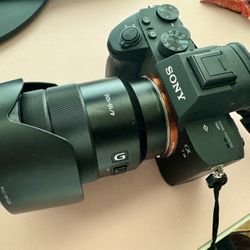 Sony a7 III ILCE7M3/B Full-Frame Mirrorless Interchangeable-Lens Camera