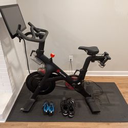 Peloton Exercise Bike, Mat, 3lb weights, Men's, and Women's Shoes