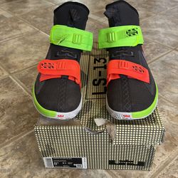 LeBron Soldier XIII SFG size 8 1/2