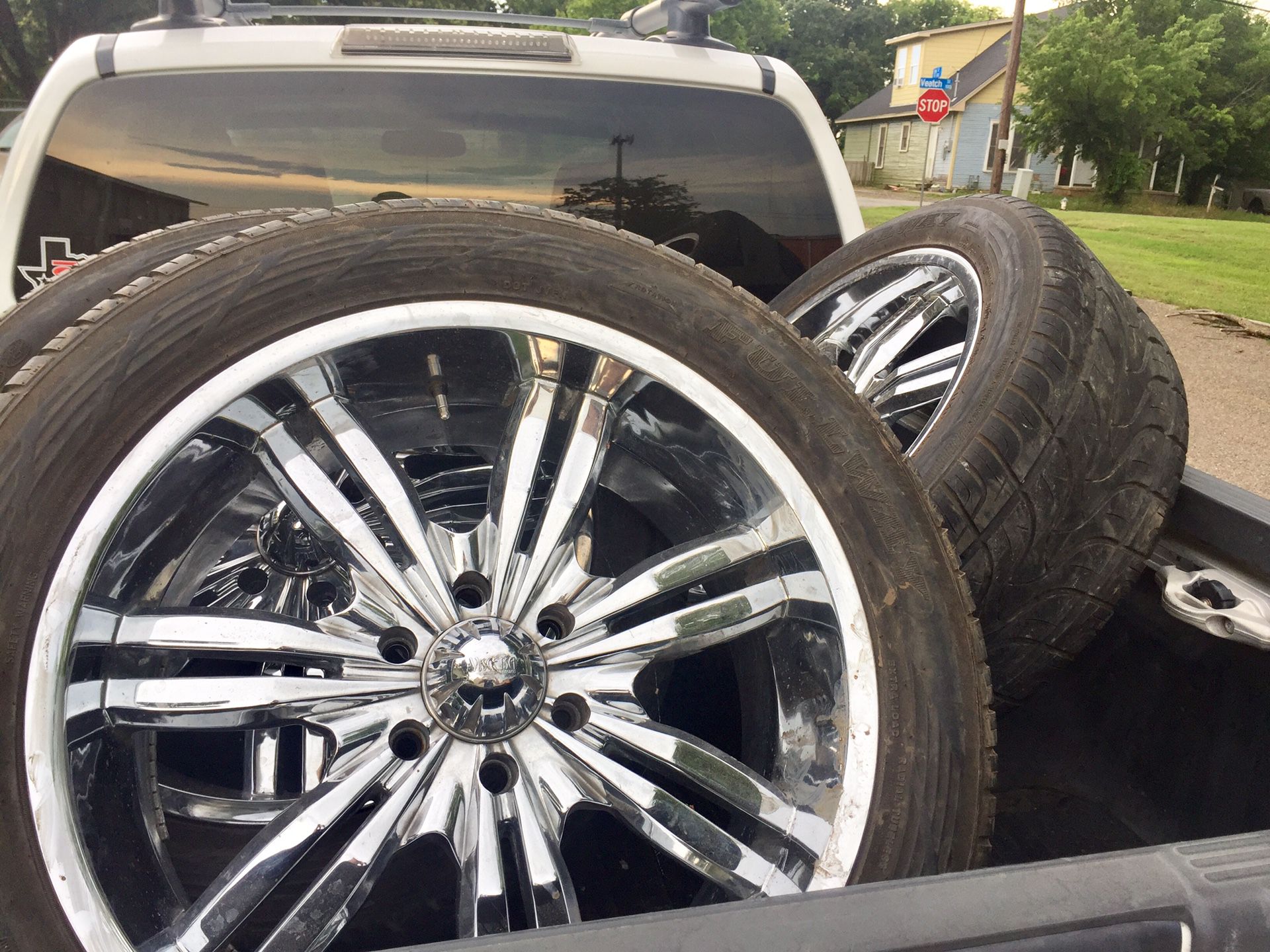 22” Chrome Wheels & Tires!! $600 OBO