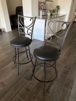 Bar Stools round are 30 “