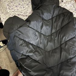 Guess Puffer 