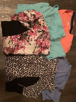 Women’s scrub tops