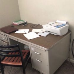 Steel Study Desk With Filing Cabinet 
