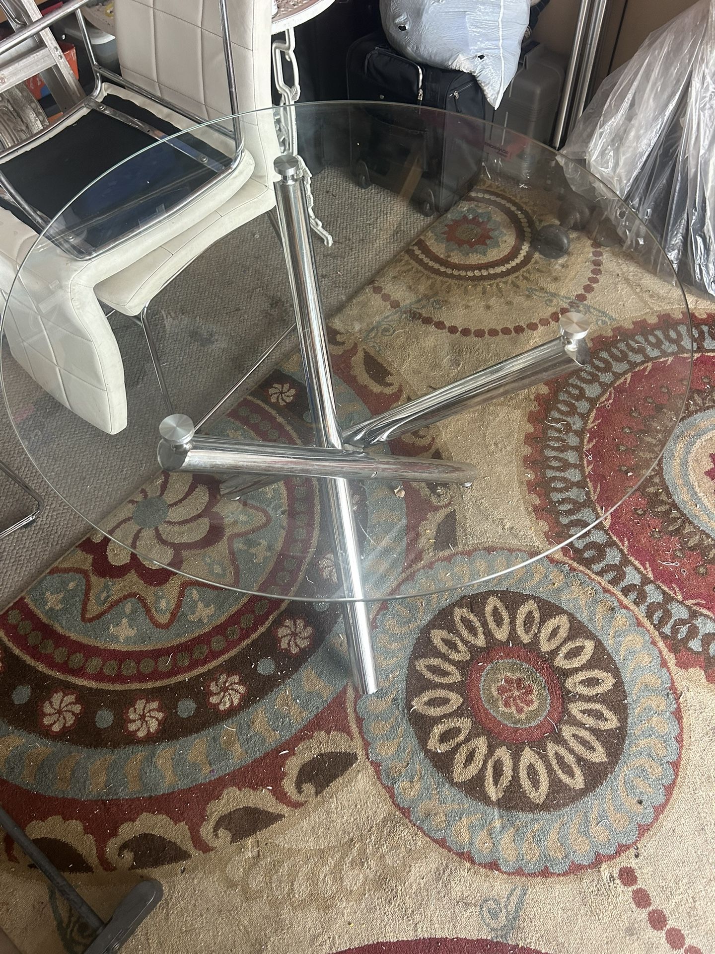 Free Dining Table