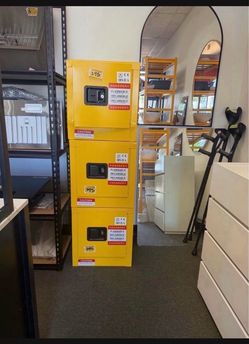 New OSHA Standard Yellow 17"×17"x18" Flammable Safety Cabinet 11 Gal Cold-Rolled