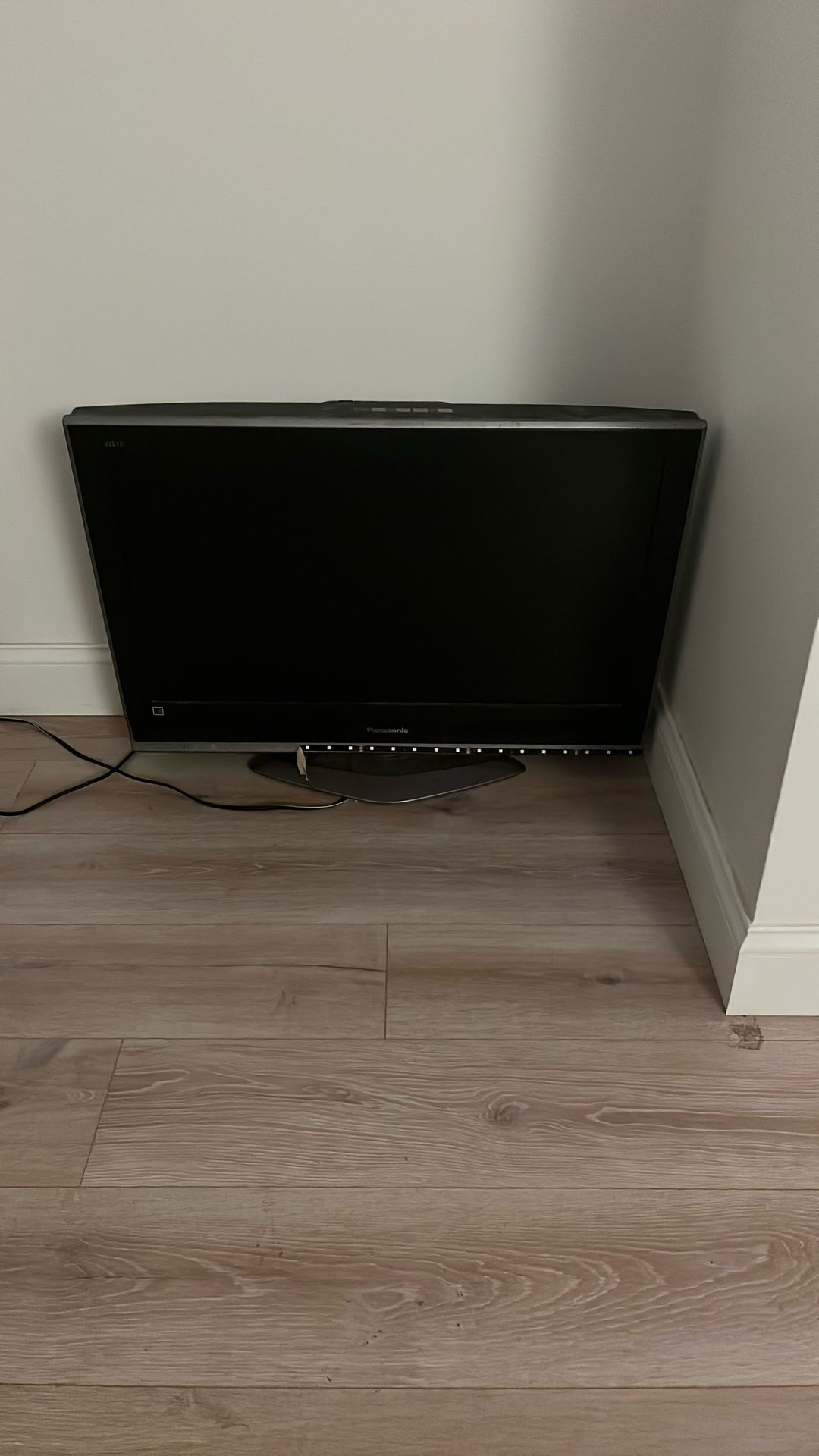 Panasonic TV - Used