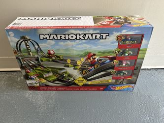 Hot Wheels Mario Kart Circuit Track