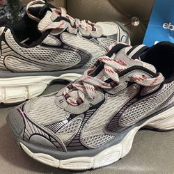 Balenciaga 3xl Size 8 