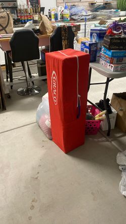 Graco square playpen