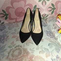 Black Heels Size 8½