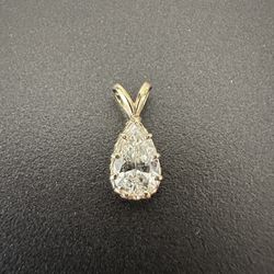 1 Carat Diamond Pear Pendant set in Yellow Gold Color J Grade SI1, x-posted, Nutley p/u